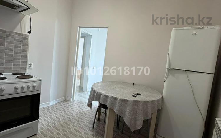 2-комнатная квартира · 63 м² · 3/5 этаж, мкр Кулагер 153 за 250 000 ₸ в Алматы, Жетысуский р-н — фото 2