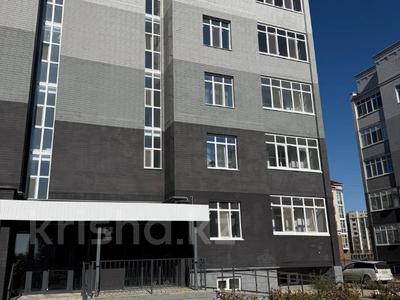 Офисы, салоны красоты, медцентры и аптеки, образование, развлечения · 77 м² за 35 млн 〒 в Актобе, мкр. Алтын орда