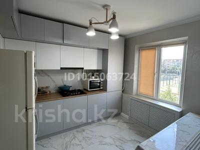 2-комнатная квартира · 55 м² · 3/5 этаж, Мкр 4 19 — Лидер за 24.5 млн ₸ в Атырау, мкр Авангард-4