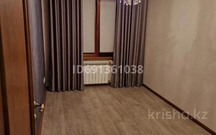4-комнатная квартира, 74 м², 4/5 этаж, мкр Орбита-1 за 54 млн 〒 в Алматы, Бостандыкский р-н — фото 2