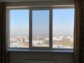 3-комнатная квартира, 130 м² помесячно, Аль-Фараби 21 за 700 000 〒 в Алматы — фото 9