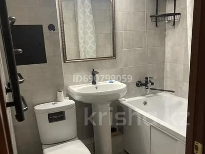 1-бөлмелі пәтер · 32 м² · 1/4 қабат · ай сайын, мкр №7 11, бағасы: 220 000 〒 в Алматы, Ауэзовский р-н