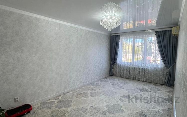 2-бөлмелі пәтер · 54.5 м² · 2/5 қабат, мкр 11 17, бағасы: 19 млн ₸ в Актобе — фото 2