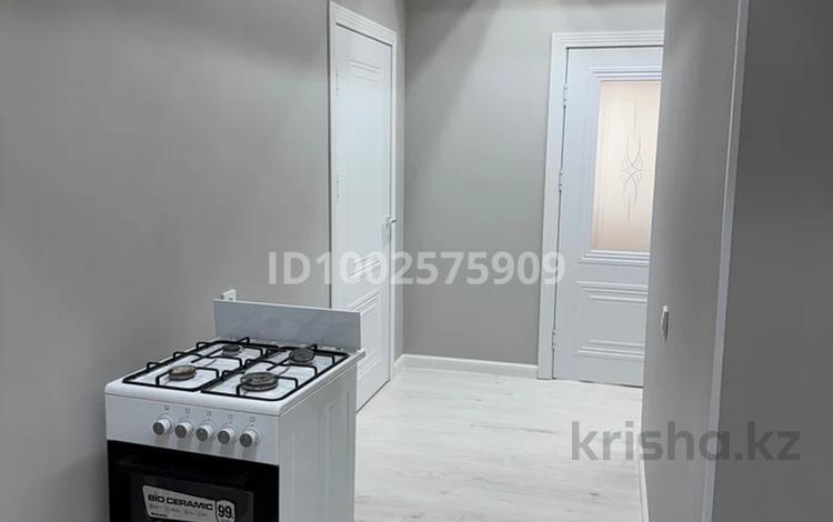 3-комнатная квартира · 87 м² · 6/7 этаж, 11 20/1 — На против Акимата за 33 млн ₸ в Туркестане — фото 2