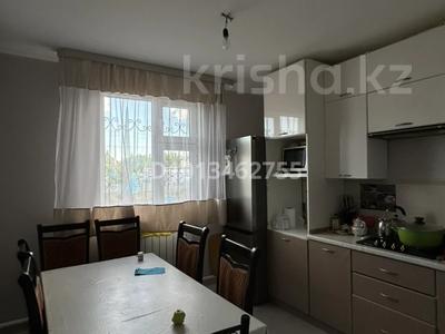 Отдельный дом · 5 комнат · 160 м² · 8 сот., мкр Жулдыз-2, 51 улица 48 — Злиха Шаданова, 48 за 35 млн ₸ в Атырау