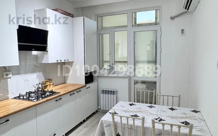 1-бөлмелі пәтер · 43.6 м² · 1/9 қабат, мкр Нурсая, Абулхайыр хана 51а — Напротив цона, бағасы: 25 млн ₸ в Атырау — фото 2
