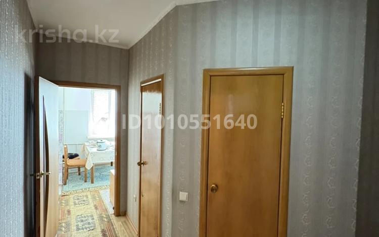 3-бөлмелі пәтер · 91.5 м² · 8/9 қабат, Привокзальный 45А — Рядом университета Нефти газа, заправки гелиос, бағасы: ~ 22.2 млн ₸ в Атырау, мкр Привокзальный-1 — фото 2