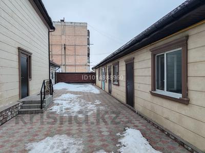 Жеке үй · 5 бөлме · 320 м² · 8 жүзд., Газиза Жубанова 3Д, бағасы: 1 млн ₸ в Хромтау