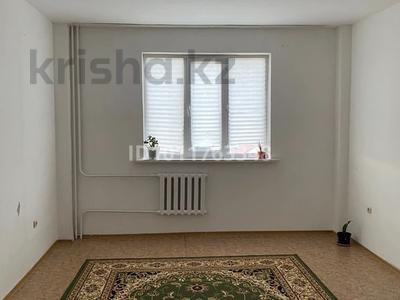 3-бөлмелі пәтер · 90 м² · 2/5 қабат, мкр Нурсая, ул 12 — Апек,Ниш, бағасы: 165 000 ₸ в Атырау