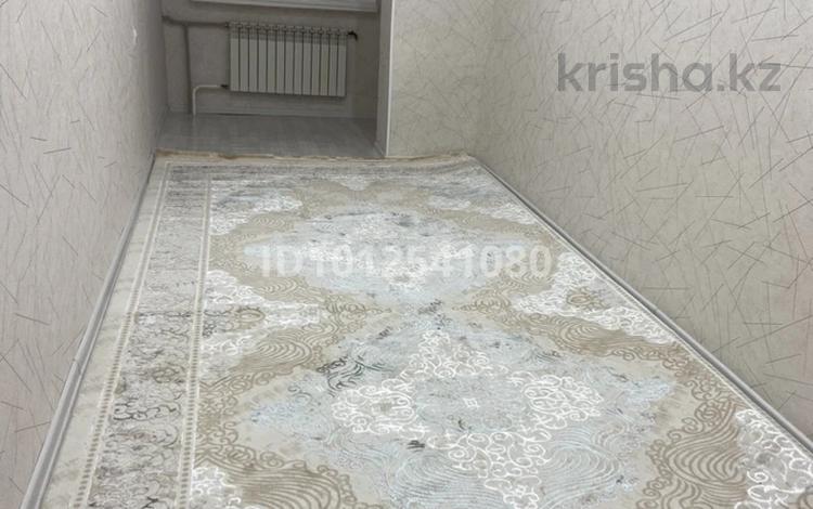 3-комнатная квартира · 72 м² · 1/4 этаж, 2 мкр 4 за 15 млн ₸ в Жанаозен — фото 5