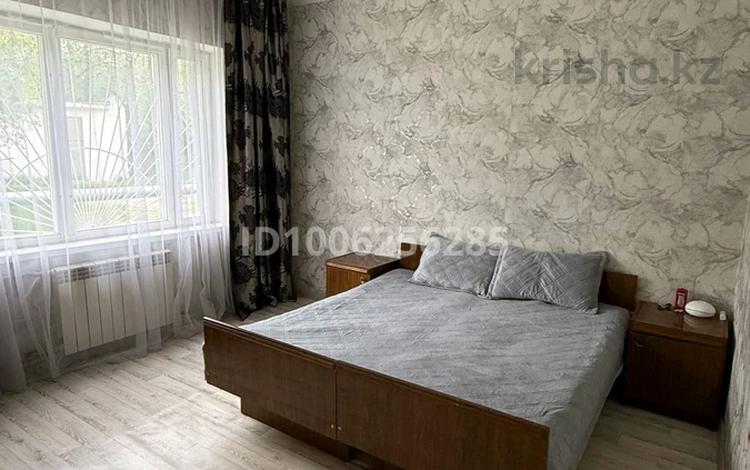 3-бөлмелі пәтер · 62 м² · 1/4 қабат, 13-й микрорайон, 13-й микрорайон — Валиханова, бағасы: 26 млн ₸ в Шымкенте, Енбекшинский р-н — фото 7