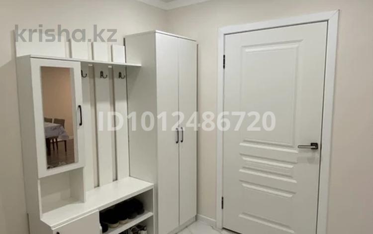 2-комнатная квартира · 50 м² · 9/10 этаж, мкр Аккент 98 за 250 000 ₸ в Алматы, Алатауский р-н — фото 5