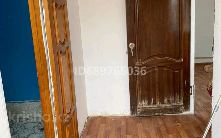 Отдельный дом · 1 комната · 45 м² · 12 сот., мкр Кара депо 2(а) — Есимхана за 35 000 〒 в Атырау — фото 2