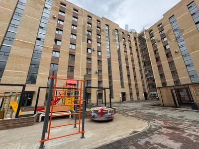 4-комнатная квартира · 217 м² · 9/9 этаж, мкр 12 — Apt. 79 за 87 млн ₸ в Актобе