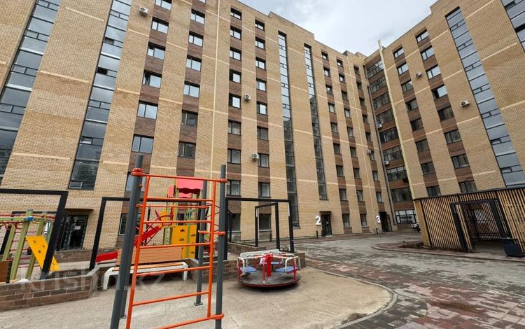 4-комнатная квартира · 217 м² · 9/9 этаж, мкр 12 — Apt. 79 за 87 млн ₸ в Актобе — фото 3