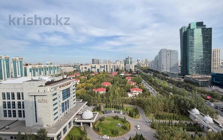 3-бөлмелі пәтер · 121 м² · 15/21 қабат, Кунаева 5 — Кунаева, бағасы: 122 млн ₸ в Астане, Есильский р-н — фото 2