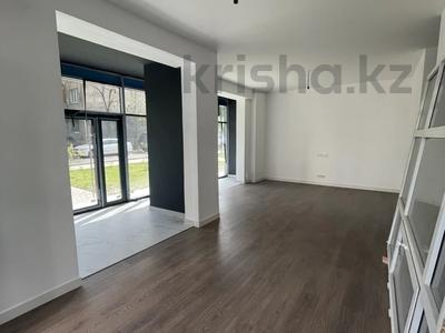 Кеңселер, дүкендер мен бутиктер · 84.5 м², бағасы: ~ 1.3 млн 〒 в Алматы, Бостандыкский р-н