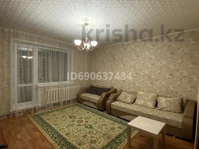 1-комнатная квартира, 36 м², 3/9 этаж помесячно, мкр Юго-Восток, Мкр Степной 4 26 за 130 000 〒 в Караганде, Казыбек би р-н