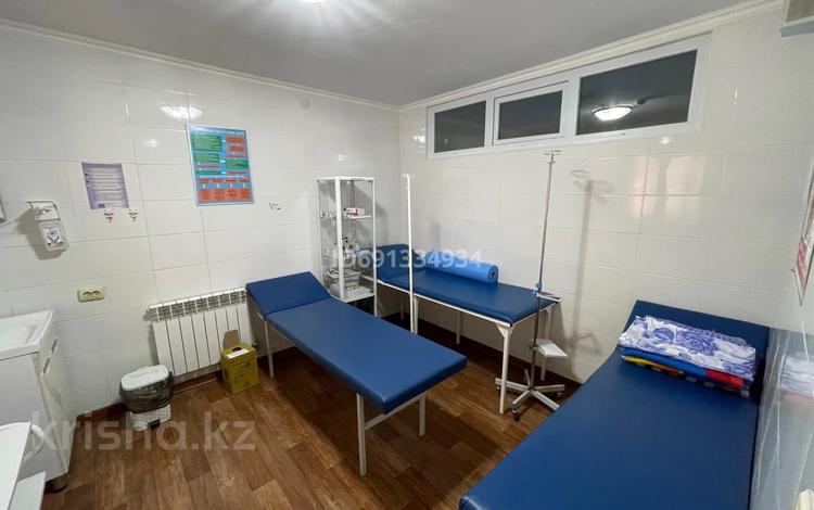 Сұлулық салондары · 15 м², бағасы: 180 000 ₸ в Шымкенте, Енбекшинский р-н — фото 13