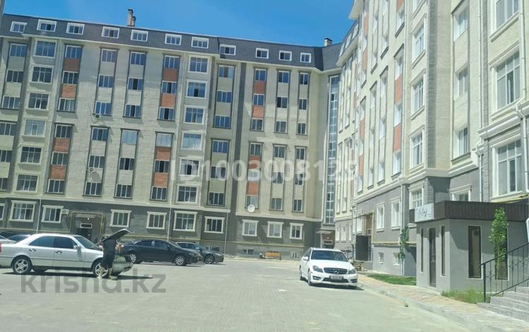1-комнатная квартира · 39 м² · 2 этаж, 20-й мкр, 20-ш/а. 1/2 за ~ 8.2 млн 〒 в Актау — фото 2