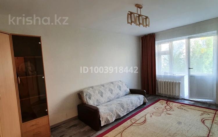 1-комнатная квартира · 35 м² · 2/5 этаж, мкр Астана 14 за 120 000 ₸ в Уральске — фото 2
