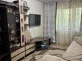 2-бөлмелі пәтер · 43 м² · 4/5 қабат, Салтанат ш/а. 27 — сейфулина-рыскулова, бағасы: 14 млн ₸ в Таразе, мкр Салтанат
