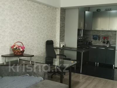 2-комнатная квартира · 60 м² · 7/9 этаж, мкр №12, Шаляпина 22/2 — Алтынсарина за 300 000 〒 в Алматы, Ауэзовский р-н