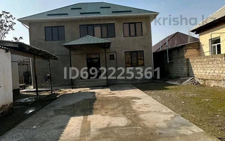 9-бөлмелі пәтер · 216 м² · 2/2 қабат, Тәжібаев 9 — Абылай хан көшесі, бағасы: 35 млн ₸ в Жетысае — фото 2