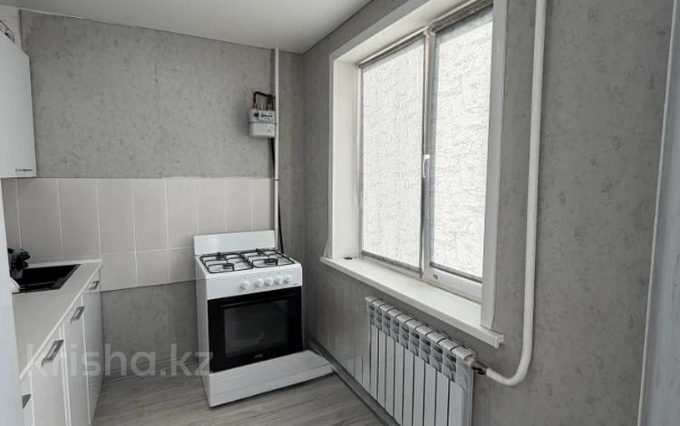 4-комнатная квартира · 63 м² · 1/5 этаж, Назарбаева за 27.6 млн ₸ в Петропавловске — фото 4