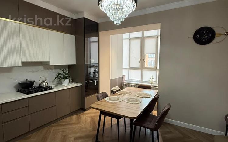 4-комнатная квартира · 141 м² · 4/5 этаж, мкр. Алтын орда, Мангилик ел за 59 млн ₸ в Актобе — фото 2