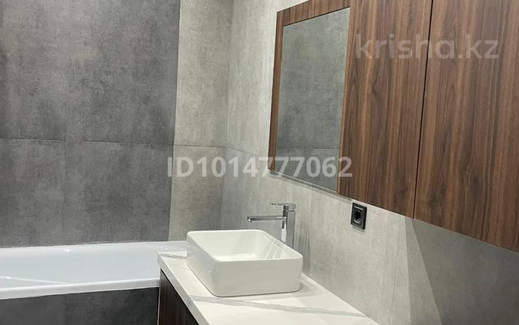 2-комнатная квартира · 85 м² · 13/15 этаж, 17-й мкр, ​17-й микрорайон 6 за 49 млн ₸ в Актау — фото 2