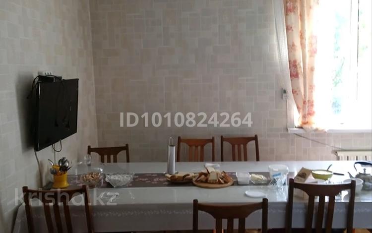 Отдельный дом · 8 комнат · 248 м² · 8.9 сот., Жансугурова 17 — Ветлечебница за 63.5 млн 〒 в Талгаре — фото 2