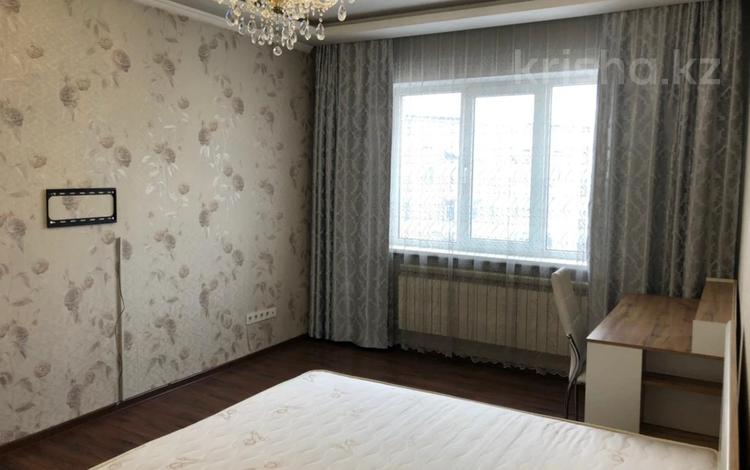 2-комнатная квартира, 60 м², 9/9 этаж, мкр Жетысу-2