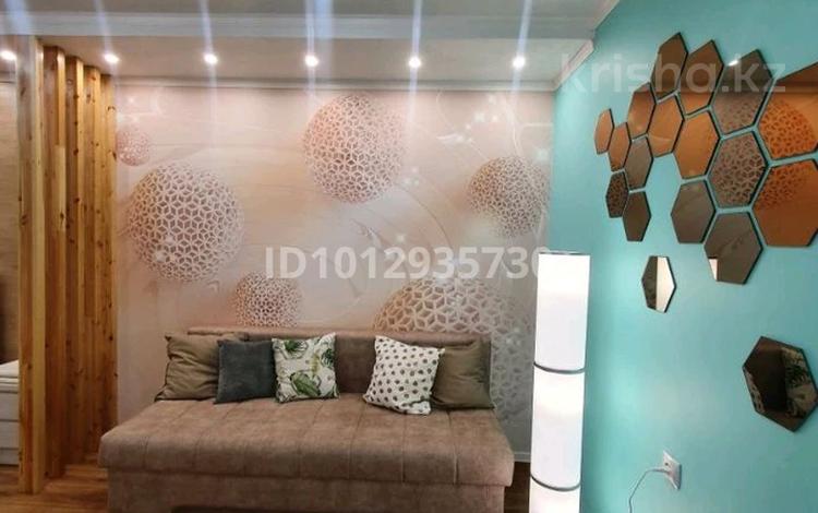 1-бөлмелі пәтер · 48 м² · 2/5 қабат, Абая 151, бағасы: 1 500 ₸ в Таразе — фото 2