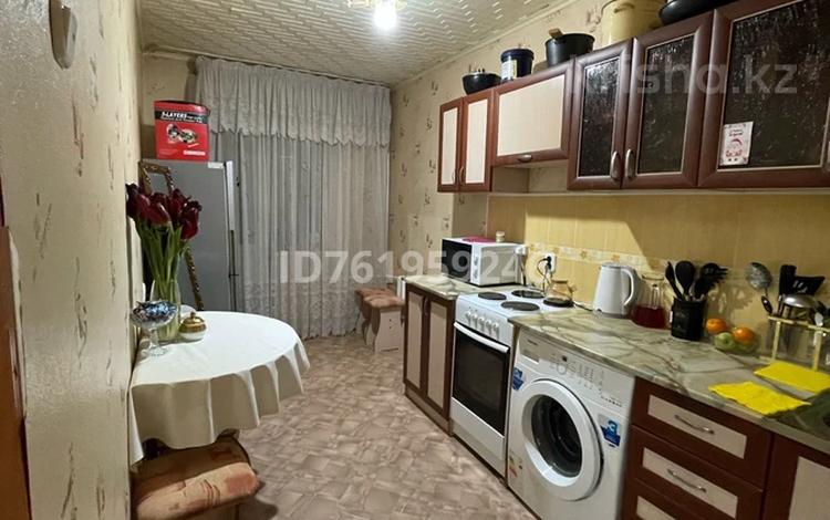 1-комнатная квартира · 35.6 м² · 5/9 этаж, мкр Юго-Восток, Мкр Юго-Восток Карбышева 4 за 12.5 млн 〒 в Караганде, Казыбек би р-н — фото 2