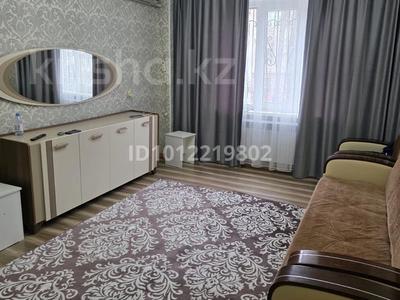 3-комнатная квартира · 70 м² · 3/5 этаж, мкр Север 21 — За магазином Магнум за 250 000 〒 в Шымкенте, Аль-Фарабийский р-н