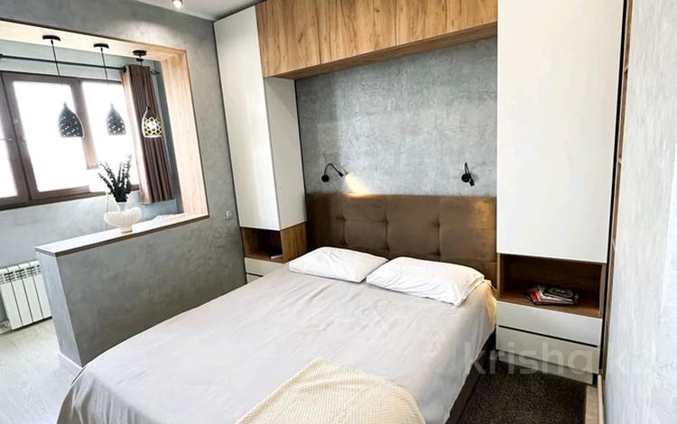1-бөлмелі пәтер · 50 м² · 11/15 қабат, Наурызбай батыра 50 — Жибек Жолы, бағасы: 24 000 ₸ в Алматы, Алмалинский р-н — фото 2