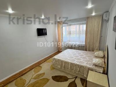 1-бөлмелі пәтер · 50 м² · 4/5 қабат, ул. Сулейменова 70, бағасы: 2 000 ₸ в 