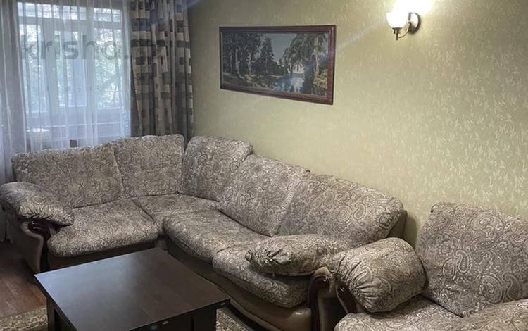 3-комнатная квартира · 58 м² · 3/5 этаж, мкр Новый Город, Комиссарова 26 — Бухар-Жырау за 230 000 〒 в Караганде, Казыбек би р-н — фото 3