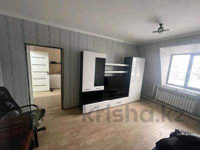 Отдельный дом · 10 комнат · 900 м² · 10 сот., Хантау — Аблайхана за 135 млн ₸ в Астане, Алматы р-н
