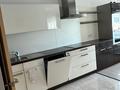3-комнатная квартира · 130 м² · 6/8 этаж, Кабанбай Батыра 13 за 520 000 ₸ в Астане — фото 9