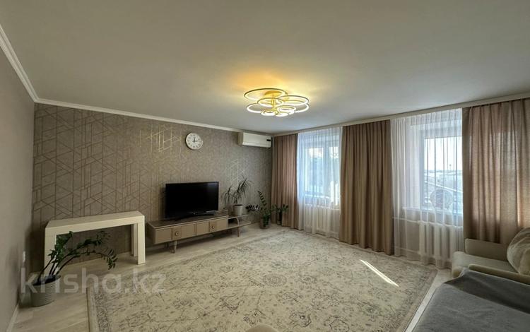 3-комнатная квартира · 95 м² · 5/6 этаж, Шаяхметова за 43 млн ₸ в Костанае — фото 2