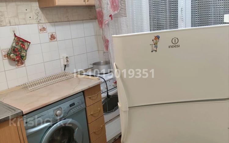 2-комнатная квартира · 44.4 м² · 2/5 этаж, Ломова 165 за 150 000 ₸ в Павлодаре — фото 2