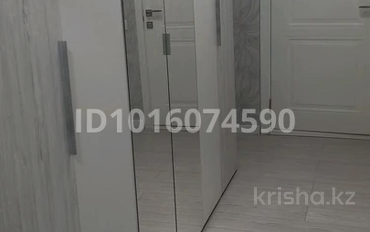 1-комнатная квартира · 53 м² · 9/9 этаж, Раймбек батыра 283 за 170 000 ₸ в  — фото 2