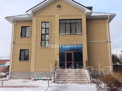 Отдельный дом · 5 комнат · 284 м² · 18.4 сот., Авиагородок 11E за 110 млн 〒 в Актобе, мкр Авиагородок