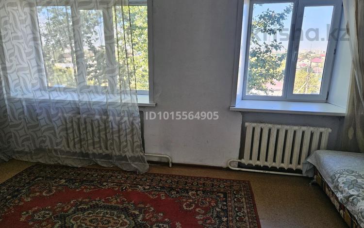 1-бөлмелі пәтер · 30 м² · 5/5 қабат, Вс. Иванова 81 — 2 ПАВЛОДАР, бағасы: 80 000 ₸ в Павлодаре — фото 2
