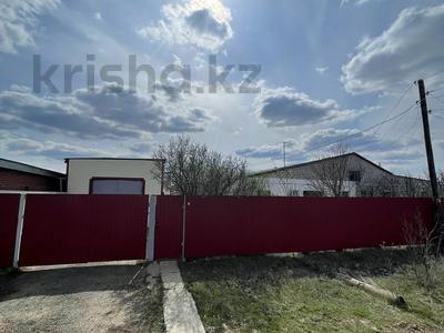 Отдельный дом · 3 комнаты · 120 м² · 10 сот., Джексенбаева 17 за 17.3 млн ₸ в Уральске