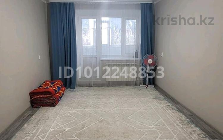 1-бөлмелі пәтер · 33 м² · 3/5 қабат, ул. Сарыжайлау 16, бағасы: 8.6 млн ₸ в Актобе, мкр Акжар — фото 2
