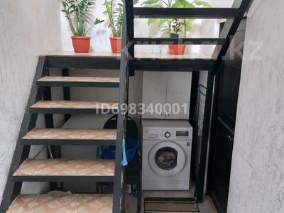 Отдельный дом · 4 комнаты · 105 м² · 7.5 сот., Яссауи — Қызыл көпір за 20.5 млн 〒 в Таразе