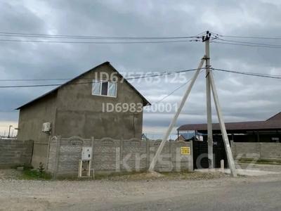 Жеке үй · 4 бөлме · 105 м² · 7.5 жүзд., Яссауи — Қызыл көпір, бағасы: 20.5 млн ₸ в Таразе